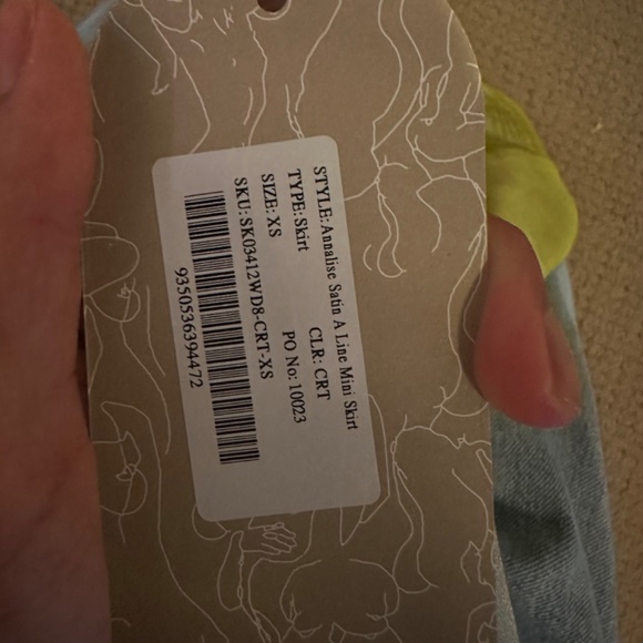 NWT Meshki Annalise Green Satin Set in XS - Picture 5 of 5